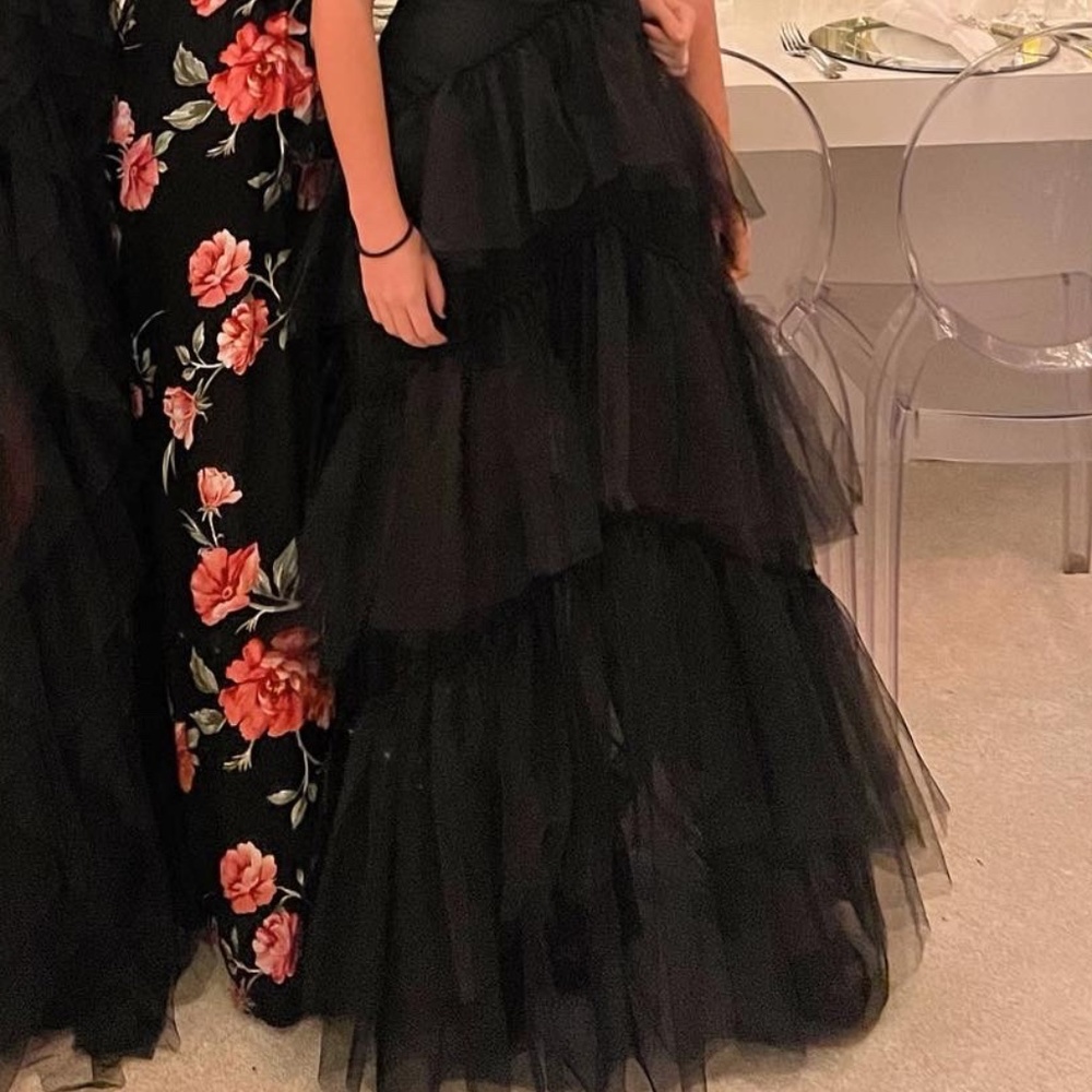 BCBG tulle gown in black - Picture 2 of 3